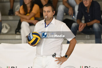 2023-09-24 - Referee during the preliminary round of the Waterpolo LEN Champions League Women, Group D between SIS Roma (ITA) vs Dunajuvaros (HUN), scheduled for 24 September 2023 at the Centro Federale Polo Natatorio in Ostia, Italy. - SIS ROMA VS DUNAUJVAROS VC - CHAMPIONS LEAGUE WOMEN - WATERPOLO
