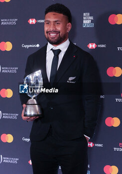2023-10-29 - Ardie Savea during the World Rugby Awards 2023 on October 29, 2023 at opéra Garnier in Paris, France - RUGBY - WORLD RUGBY AWARDS 2023 - OTHER - RUGBY