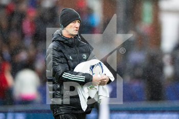 14/01/2023 - Head Coach Leo Cullen of Leinster Rugby during the Champions Cup, rugby union match between Gloucester Rugby and Leinster Rugby on January 14, 2023 at the Kingsholm Stadium in Gloucester, England - RUGBY - CHAMPIONS CUP - GLOUCESTER V LEINSTER - HEINEKEN CHAMPIONS CUP - RUGBY