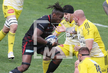 2023-04-09 - Maro Itoje of Saracens during the Heineken Champions Cup, Quarter Finals, rugby union match between Stade Rochelais (La Rochelle) and Saracens on April 9, 2023 at Marcel Deflandre stadium in La Rochelle, France - RUGBY - CHAMPIONS CUP - LA ROCHELLE V SARACENS - CHAMPIONS CUP - RUGBY