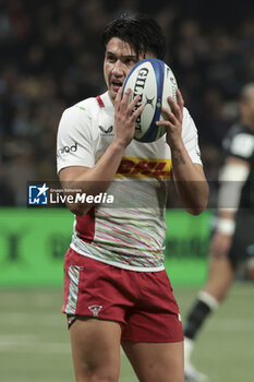 2023-12-10 - Marcus Smith of Harlequins during the EPCR Champions Cup, Pool 2 rugby union match between Racing 92 and Harlequins on December 10, 2023 at Paris La Défense Arena in Nanterre near Paris, France - RUGBY - CHAMPIONS CUP - RACING 92 V HARLEQUINS - CHAMPIONS CUP - RUGBY