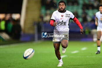 2023-12-15 - Toulon RC centre Seteriki Tuicuvu during the Champions Cup, rugby union match between Northampton Saints and RC Toulon on 15 December 2023 at Franklins Gardens in Northampton, England - RUGBY - CHAMPIONS CUP - NORTHAMPTON V TOULON - CHAMPIONS CUP - RUGBY