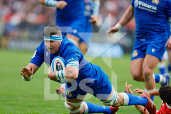11/03/2023 - Italy v Galles - Guinness Six Nations Rugby Championship
Rome , Italy – 11 March 2023;  Sebastian Negri of Italy scores a try for their team's during the Six Nations Rugby match between Italy and Galles at the Stadio Olimpico in Rome, Italy. (Photo. Livemedia/Andrea - ITALY VS WALES - 6 NAZIONI - RUGBY