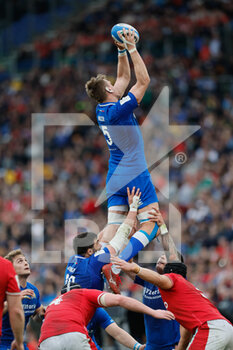 11/03/2023 - Italy v Galles - Guinness Six Nations Rugby Championship
Rome , Italy – 11 March 2023; Federico Ruzza of Italy wins possession in the lineout during the Guinness Six Nations Rugby Championship match between Italy and Galles at the Stadio Olimpico in Rome, Italy. (Photo. Livemedia/Andrea Martini) - ITALY VS WALES - 6 NAZIONI - RUGBY