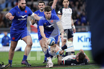 05/02/2023 - Matthieu Jalibert of France scores a try during the 2023 Six Nations, rugby union match between Italy and France on February 5, 2023 at Stadio Olimpico in Rome, Italy - RUGBY - 6 NATIONS 2023 - ITALY V FRANCE - 6 NAZIONI - RUGBY