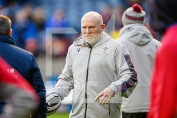 11/02/2023 - Wales skills assistant coach, Neil Jenkins, during the warm up before the Six Nations 2023, rugby union match between Scotland and Wales on February 11, 2023 at BT Murrayfield Stadium in Edinburgh, Scotland - RUGBY - SIX NATIONS 2023 - SCOTLAND V WALES - 6 NAZIONI - RUGBY
