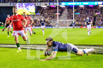 11/02/2023 - Blair Kinghorn of Scotland runs through to score a try during the Six Nations 2023, rugby union match between Scotland and Wales on February 11, 2023 at BT Murrayfield Stadium in Edinburgh, Scotland - RUGBY - SIX NATIONS 2023 - SCOTLAND V WALES - 6 NAZIONI - RUGBY