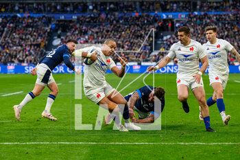 26/02/2023 - Gael Fickou of France scores a try during the Six Nations 2023 rugby union match between France and Scotland on 26 February 2023 at Stade de France in Saint-Denis near Paris, France - RUGBY - SIX NATIONS 2023 - FRANCE V SCOTLAND - 6 NAZIONI - RUGBY
