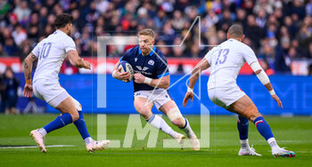 26/02/2023 - Kyle Steyn of Scotland runs at Romain Ntamack and Gael Fickou of France during the Six Nations 2023 rugby union match between France and Scotland on 26 February 2023 at Stade de France in Saint-Denis near Paris, France - RUGBY - SIX NATIONS 2023 - FRANCE V SCOTLAND - 6 NAZIONI - RUGBY