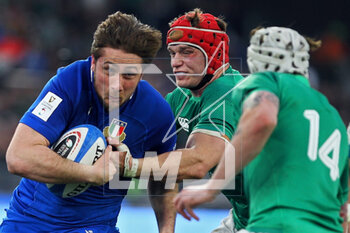 2023-02-25 - Giovanni Pettinelli of Italy in action during the Six Nations 2023 rugby union match between Italy and Ireland on February 25, 2023 at Stadio Olimpico in Rome, Italy - RUGBY - SIX NATIONS 2023 - ITALY V IRELAND - SIX NATIONS - RUGBY