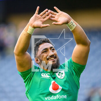 12/03/2023 - Bundee Aki of Ireland celebrates after the Six Nations 2023 rugby union match between Scotland and Ireland on 12 March 2023 at BT Murrayfield in Edinburgh, Scotland - RUGBY - SIX NATIONS 2023 - SCOTLAND V IRELAND - 6 NAZIONI - RUGBY