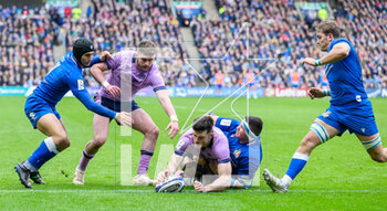 2023-03-18 - Blair Kinghorn of Scotland scores his second try 17-6 during the Six Nations 2023 rugby union match between Scotland and Italy on 18 March 2023 at the BT Murrayfield Stadium in Edinburgh, Scotland - RUGBY - SIX NATIONS 2023 - SCOTLAND V ITALY - SIX NATIONS - RUGBY