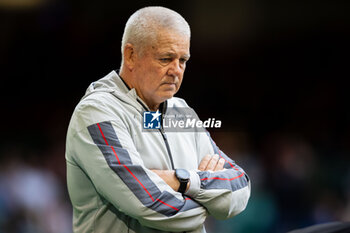 2023-08-19 - Head Coach Warren Gatland of Wales during the pre match warm up before the Summer Nations Series 2023, Rugby Union Friendly match between Wales and South Africa on 19 August 2023 at Principality Stadium in Cardiff, Wales - RUGBY - SUMMER NATIONS SERIES 2023 - WALES V SOUTH AFRICA - TEST MATCH - RUGBY