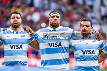 2023-08-26 - Agustin Creevy (Argentina), Eduardo Bello (Argentina) and Facundo Isa (Argentina) during the national anathem before the rugby match between Spain and Argentina (los Pumas) played at Estadio Civitas Metropolitano on August 26, 2023 in Madrid, Spain - RUGBY 2023: SPAIN VS ARGENTINA - TEST MATCH - RUGBY