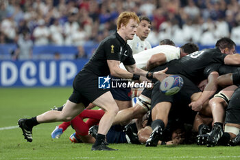 2023-09-08 - Finlay Christie of New Zealand in action during the World Cup 2023, Pool A rugby union match between France and New Zealand on September 8, 2023 at Stade de France in Saint-Denis near Paris, France - RUGBY - WORLD CUP 2023 - FRANCE V NEW ZEALAND - WORLD CUP - RUGBY