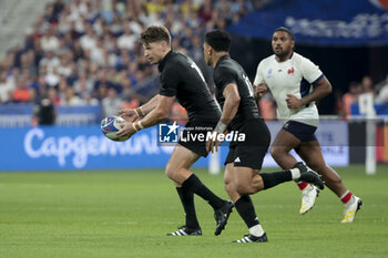2023-09-08 - Beauden Barrett of New Zealand during the World Cup 2023, Pool A rugby union match between France and New Zealand on September 8, 2023 at Stade de France in Saint-Denis near Paris, France - RUGBY - WORLD CUP 2023 - FRANCE V NEW ZEALAND - WORLD CUP - RUGBY