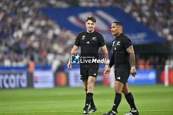 2023-09-08 - Beauden Barrett and Aaron Smith during the Rugby World Cup RWC 2023, Pool A match between France and New Zealand All Blacks on September 8, 2023 at Stade de France in Saint-Denis near Paris, France. Photo Victor Joly / DPPI - RUGBY - WORLD CUP 2023 - FRANCE V NEW ZEALAND - WORLD CUP - RUGBY