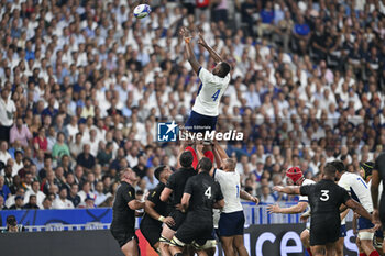 2023-09-08 - Cameron Woki during a touch the Rugby World Cup RWC 2023 match France VS New Zealand All Blacks on September 8, 2023 at Stade de France, Saint-Denis near Paris, France. Photo Victor Joly / DPPI - RUGBY - WORLD CUP 2023 - FRANCE V NEW ZEALAND - WORLD CUP - RUGBY
