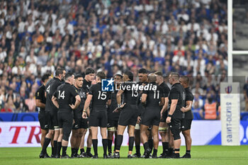 2023-09-08 - Ardie Savea and his team (group) during the Rugby World Cup RWC 2023 match France VS New Zealand All Blacks on September 8, 2023 at Stade de France, Saint-Denis near Paris, France. Photo Victor Joly / DPPI - RUGBY - WORLD CUP 2023 - FRANCE V NEW ZEALAND - WORLD CUP - RUGBY
