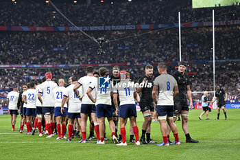 2023-09-08 - Scott Barrett and players shake hands during the Rugby World Cup RWC 2023 match France VS New Zealand All Blacks on September 8, 2023 at Stade de France, Saint-Denis near Paris, France. Photo Victor Joly / DPPI - RUGBY - WORLD CUP 2023 - FRANCE V NEW ZEALAND - WORLD CUP - RUGBY