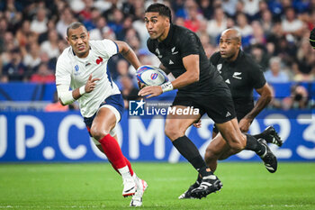 2023-09-08 - Rieko IOANE of New Zealand and Gael FICKOU of France during the World Cup 2023, Pool A rugby union match between France and New Zealand on September 8, 2023 at Stade de France in Saint-Denis near Paris, France - RUGBY - WORLD CUP 2023 - FRANCE V NEW ZEALAND - WORLD CUP - RUGBY