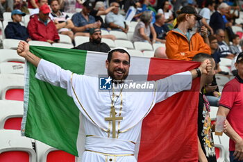 2023-09-20 - italian fan in nice - ITALY VS URUGUAY - WORLD CUP - RUGBY