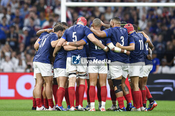 2023-09-21 - French team players in a group during the Rugby union World Cup XV RWC Pool A match between France and Namibia at Stade Velodrome, Marseille, France on September 21, 2023. Photo Victor Joly / DPPI - RUGBY - WORLD CUP 2023 - FRANCE V NAMIBIA - WORLD CUP - RUGBY