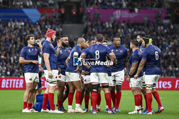 2023-09-21 - Damian Penaud and French players during the Rugby union World Cup RWC 2023, Pool A match between France and Namibia at Stade Velodrome, Marseille, France on September 21, 2023. Photo Victor Joly / DPPI - RUGBY - WORLD CUP 2023 - FRANCE V NAMIBIA - WORLD CUP - RUGBY