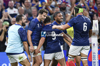 2023-09-21 - French team celebrate a try of Damian Penaud during the Rugby union World Cup XV RWC Pool A match between France and Namibia at Stade Velodrome, Marseille, France on September 21, 2023. Photo Victor Joly / DPPI - RUGBY - WORLD CUP 2023 - FRANCE V NAMIBIA - WORLD CUP - RUGBY