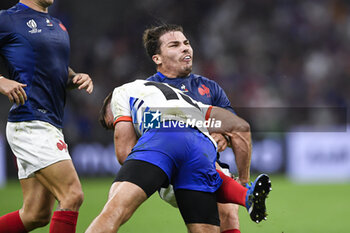 2023-09-21 - Antoine Dupont is tackled shock tackle by Johan Deysel during the Rugby union World Cup RWC 2023, Pool A match between France and Namibia at Stade Velodrome, Marseille, France on September 21, 2023. Photo Victor Joly / DPPI - RUGBY - WORLD CUP 2023 - FRANCE V NAMIBIA - WORLD CUP - RUGBY