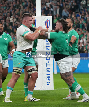 2023-09-23 - Jasper Wiese of South Africa and Andrew Porter of Ireland during the World Cup 2023, Pool B rugby union match between South Africa and Ireland on September 23, 2023 at Stade de France in Saint-Denis near Paris, France - RUGBY - WORLD CUP 2023 - SOUTH AFRICA V IRELAND - WORLD CUP - RUGBY