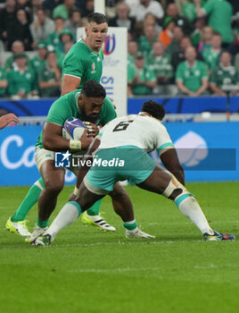 2023-09-23 - Bundee AKI of Ireland during the World Cup 2023, Pool B rugby union match between South Africa and Ireland on September 23, 2023 at Stade de France in Saint-Denis near Paris, France - RUGBY - WORLD CUP 2023 - SOUTH AFRICA V IRELAND - WORLD CUP - RUGBY