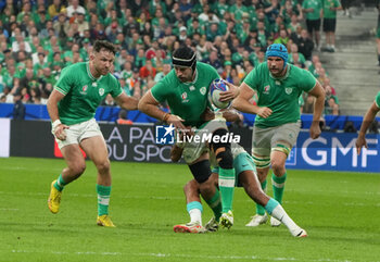 2023-09-23 - Mack HANSEN of Ireland during the World Cup 2023, Pool B rugby union match between South Africa and Ireland on September 23, 2023 at Stade de France in Saint-Denis near Paris, France - RUGBY - WORLD CUP 2023 - SOUTH AFRICA V IRELAND - WORLD CUP - RUGBY