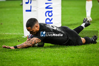 2023-09-29 - Aaron SMITH of New Zealand scores his try during the World Cup 2023, Pool A rugby union match between New Zealand and Italy on September 29, 2023 at Groupama Stadium in Decines-Charpieu near Lyon, France - RUGBY - WORLD CUP 2023 - NEW ZEALAND V ITALY - WORLD CUP - RUGBY