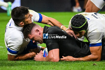 2023-09-29 - Dalton PAPALI'I of New Zealand scores his try during the World Cup 2023, Pool A rugby union match between New Zealand and Italy on September 29, 2023 at Groupama Stadium in Decines-Charpieu near Lyon, France - RUGBY - WORLD CUP 2023 - NEW ZEALAND V ITALY - WORLD CUP - RUGBY