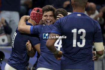 2023-10-06 - Matthieu Jalibert of France celebrates with teammates scoring a try during the World Cup 2023, Pool A rugby union match between France and Italy on October 6, 2023 at Groupama Stadium in Decines-Charpieu near Lyon, France - RUGBY - WORLD CUP 2023 - FRANCE V ITALY - WORLD CUP - RUGBY