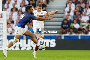 2023-10-07 - Owen Farrell of England and Tumua Manu of Samoa during the World Cup 2023, Pool D rugby union match between England and Samoa on October 7, 2023 at Pierre Mauroy stadium in Villeneuve-d'Ascq near Lille, France - RUGBY - WORLD CUP 2023 - ENGLAND V SAMOA - WORLD CUP - RUGBY
