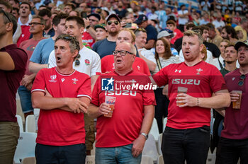 2023-10-14 - Fans of Wales during a RUGBY WORLD CUP FRANCE 2023 match between Wales and Argentina at Stade de Marseille, in Marseille, ,France on October 14, 2023. (Photo / Felipe Mondino) - 2023 RUGBY WORLD CUP - WALES VS ARGENTINA - WORLD CUP - RUGBY