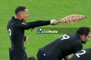 2023-10-14 - Aaron Smith leads the Haka of New Zealand, Kapa o Pango during the World Cup 2023, Quarter-final rugby union match between Ireland and New Zealand on October 14, 2023 at Stade de France in Saint-Denis near Paris, France - RUGBY - WORLD CUP 2023 - 1/4 - IRELAND V NEW ZEALAND - WORLD CUP - RUGBY