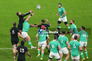2023-10-14 - Aaron Smith of New Zealand battles with Andrew Porter of Ireland during the World Cup 2023, Quarter-final rugby union match between Ireland and New Zealand on October 14, 2023 at Stade de France in Saint-Denis near Paris, France - RUGBY - WORLD CUP 2023 - 1/4 - IRELAND V NEW ZEALAND - WORLD CUP - RUGBY