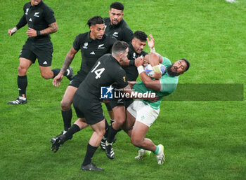 2023-10-14 - Bundee Aki of Ireland during the World Cup 2023, Quarter-final rugby union match between Ireland and New Zealand on October 14, 2023 at Stade de France in Saint-Denis near Paris, France - RUGBY - WORLD CUP 2023 - 1/4 - IRELAND V NEW ZEALAND - WORLD CUP - RUGBY