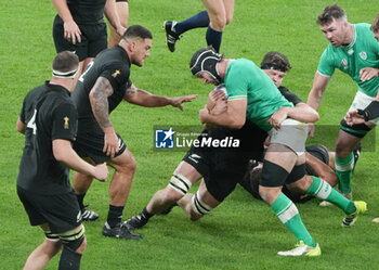 2023-10-14 - Caelan Doris of Ireland, Scott Barrett of New Zealand during the World Cup 2023, Quarter-final rugby union match between Ireland and New Zealand on October 14, 2023 at Stade de France in Saint-Denis near Paris, France - RUGBY - WORLD CUP 2023 - 1/4 - IRELAND V NEW ZEALAND - WORLD CUP - RUGBY