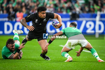 2023-10-14 - Andrew PORTER of Ireland and Leicester FAINGA'ANUKU of New Zealand during the World Cup 2023, Quarter-final rugby union match between Ireland and New Zealand on October 14, 2023 at Stade de France in Saint-Denis near Paris, France - RUGBY - WORLD CUP 2023 - 1/4 - IRELAND V NEW ZEALAND - WORLD CUP - RUGBY