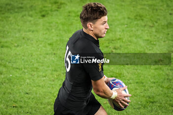 2023-10-20 - Beauden BARRETT of New Zealand during the World Cup 2023, Semi-final rugby union match between Argentina and New Zealand on October 20, 2023 at Stade de France in Saint-Denis near Paris, France - RUGBY - WORLD CUP - 1/2 - ARGENTINA V NEW ZEALAND - WORLD CUP - RUGBY