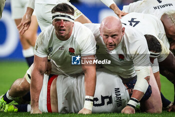 2023-10-21 - Tom CURRY of England looks injured and Dan COLE of England during the World Cup 2023, Semi-final rugby union match between England and South Africa on October 21, 2023 at Stade de France in Saint-Denis near Paris, France - RUGBY - WORLD CUP - 1/2 - ENGLAND V SOUTH AFRICA - WORLD CUP - RUGBY