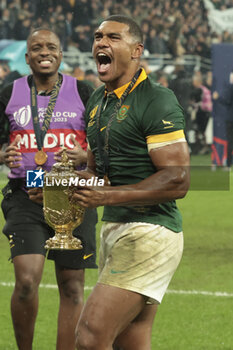 2023-10-28 - Damian Willemse of South Africa celebrates the victory following the World Cup 2023, Final rugby union match between New Zealand (All Blacks) and South Africa (Springboks) on October 28, 2023 at Stade de France in Saint-Denis near Paris, France - RUGBY - WORLD CUP 2023 - FINAL - NEW ZEALAND V SOUTH AFRICA - WORLD CUP - RUGBY