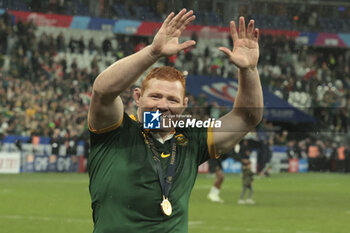 2023-10-28 - Steven Kitshoff of South Africa celebrates the victory following the World Cup 2023, Final rugby union match between New Zealand (All Blacks) and South Africa (Springboks) on October 28, 2023 at Stade de France in Saint-Denis near Paris, France - RUGBY - WORLD CUP 2023 - FINAL - NEW ZEALAND V SOUTH AFRICA - WORLD CUP - RUGBY
