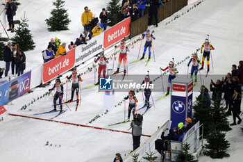 2023-12-28 - Start of the Women's Mass Start during the 2023 World Team Challenge, Biathlon event on December 28, 2023 at Veltins-Arena in Gelsenkirchen, Germany - BIATHLON - WORLD TEAM CHALLENGE 2023 - BIATHLON - WINTER SPORTS