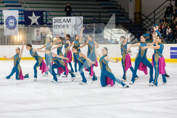 2023-02-18 - Team Les Supremes Junior (Canada) - DAY1 SKATING UNION INTERNATIONAL SYNCHRONIZED SKATING COMPETITION - ICE SKATING - WINTER SPORTS