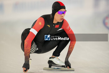2023-12-03 - Chuanyi Sun of China competing on the Men's B Group 1500m during the ISU Speed Skating World Cup Stavanger on December 3, 2023 at Var Energi Arena Sormarka in Stavanger, Norway - SPEED SKATING - WORLD CUP - STAVANGER - ICE SKATING - WINTER SPORTS